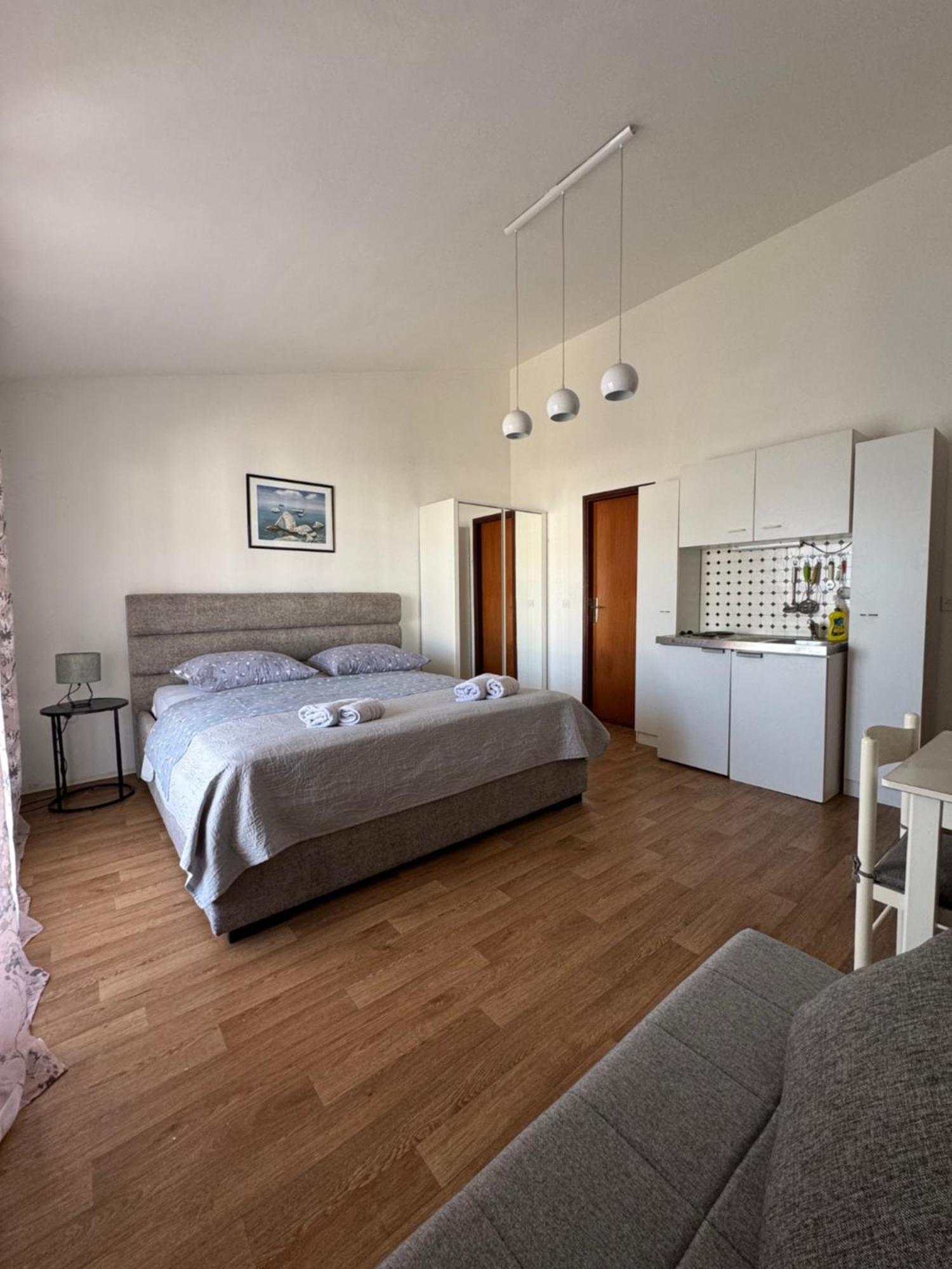 Apartments Triton Rogoznica  Zewnętrze zdjęcie