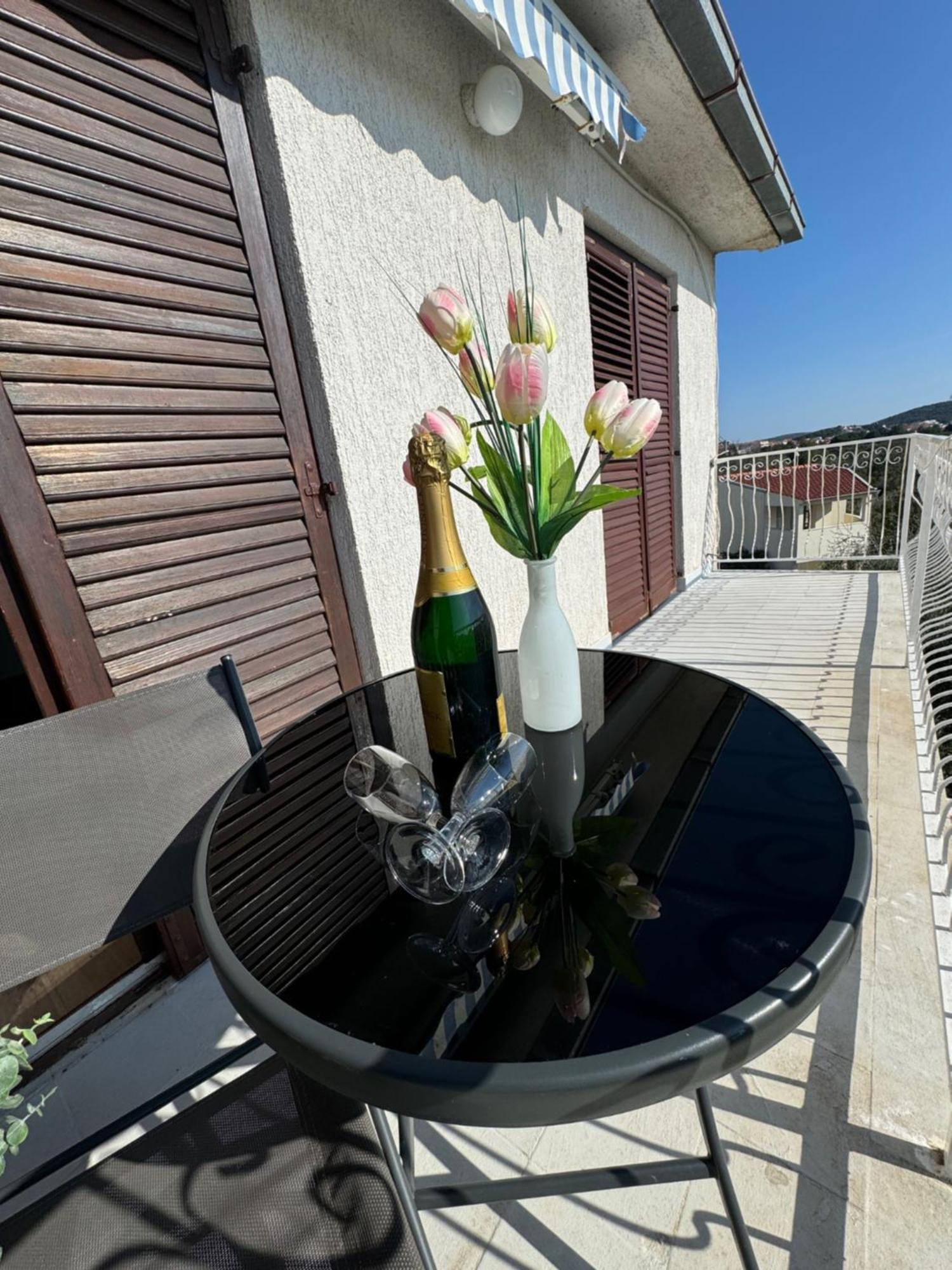 Apartments Triton Rogoznica  Zewnętrze zdjęcie